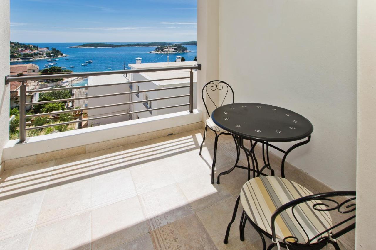 Appartamento Rino Hvar Town Esterno foto