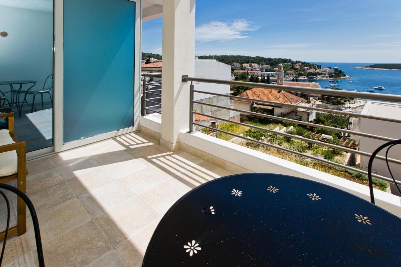 Appartamento Rino Hvar Town Esterno foto